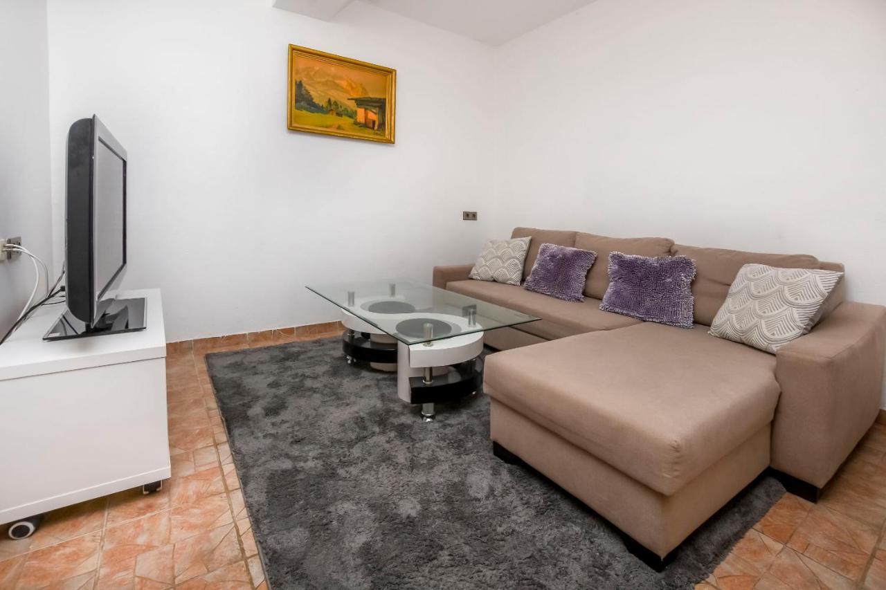 House Lucija Villa Rogoznica  Luaran gambar